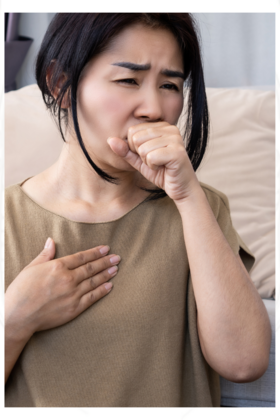 そのくしゃみが危険！？知らないと怖い“ぎっくり背中”の正体とは